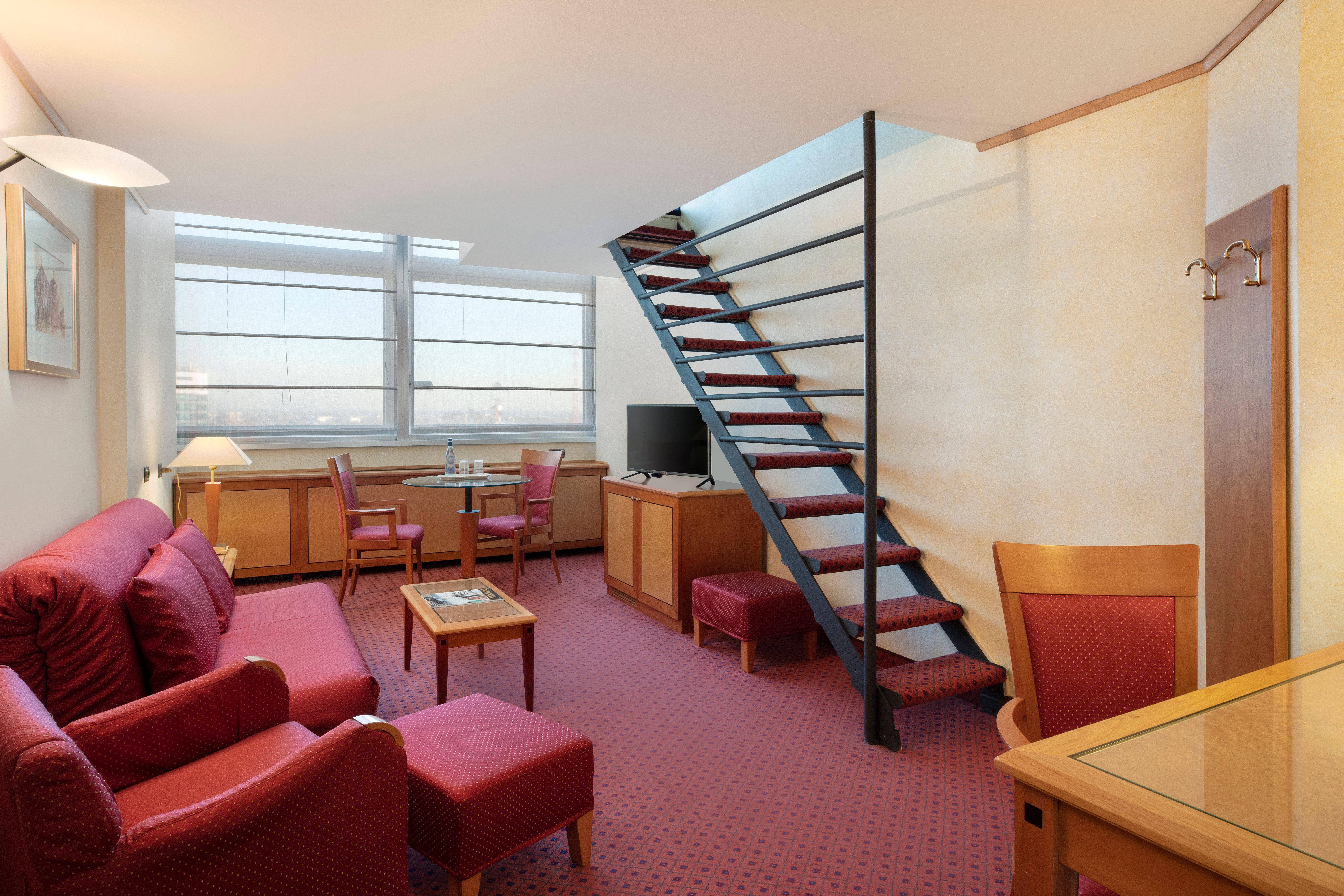 Отель Crowne Plaza Milan Linate By Ihg Сан-Донато-Миланезе Экстерьер фото