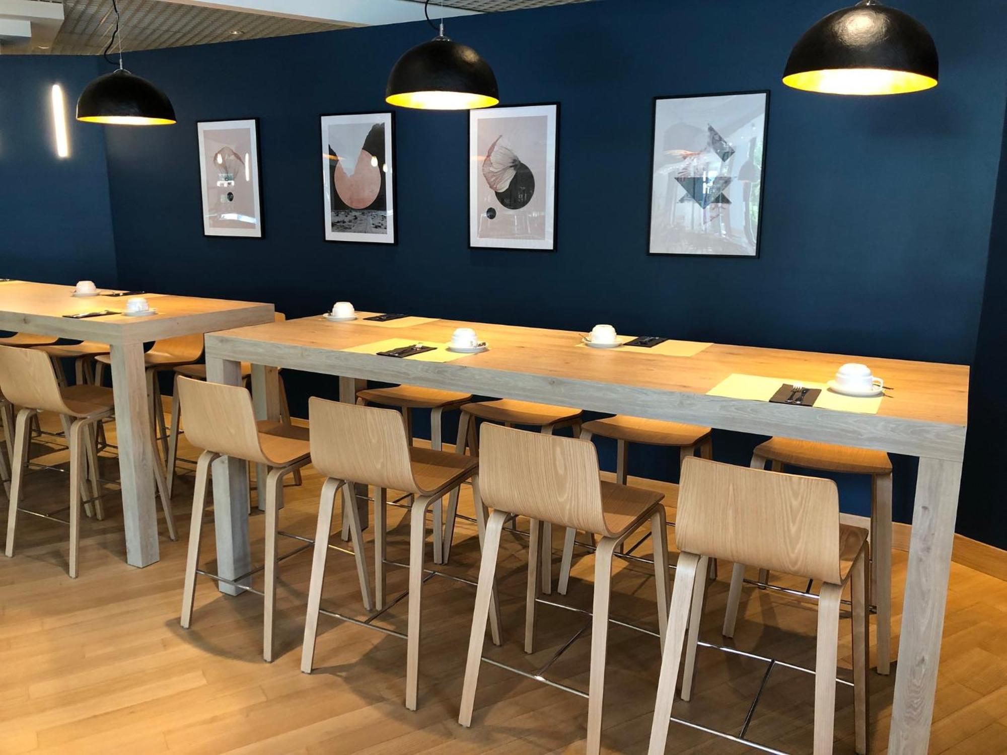 Отель Crowne Plaza Milan Linate By Ihg Сан-Донато-Миланезе Экстерьер фото